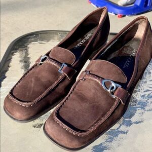AEROSOLES Brown Suede Loafer with 2” Heel Size 8.5